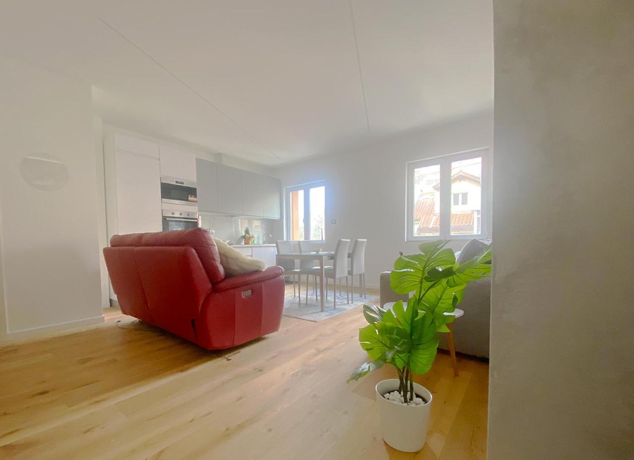 Blucavana, Casa Vacanze In Centro A Trieste Eksteriør bilde